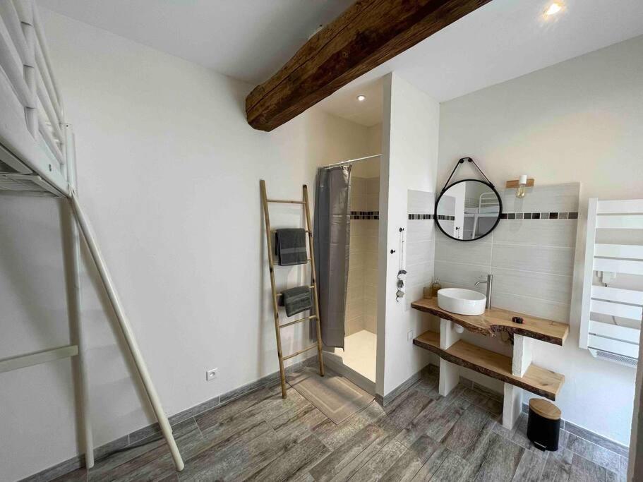 Toulon: Superbe Appartement Atypique 2 Chambres Buitenkant foto