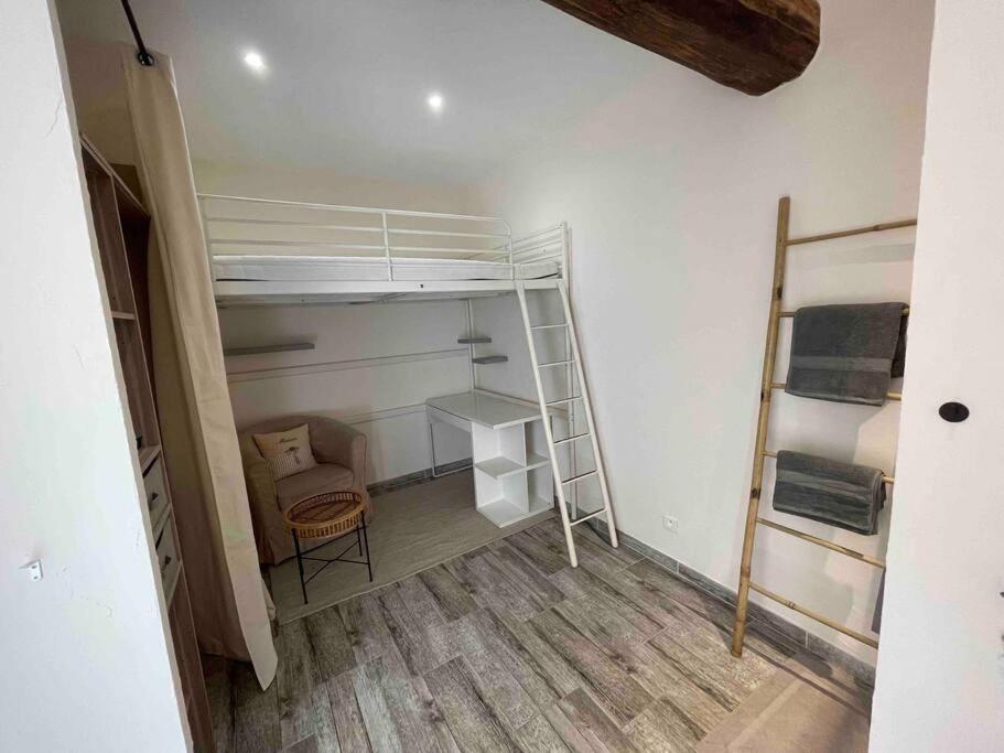 Toulon: Superbe Appartement Atypique 2 Chambres Buitenkant foto