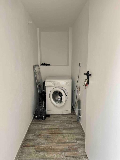 Toulon: Superbe Appartement Atypique 2 Chambres Buitenkant foto